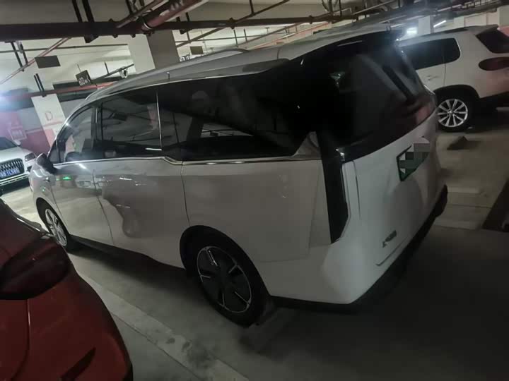 Maxus Mifa 7 2024 2024款 605km 森林加长续航版