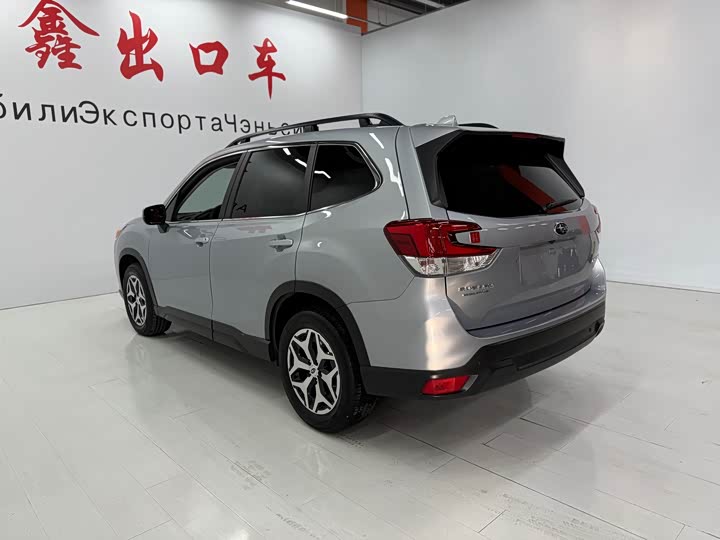 Subaru Forester 2022 2022款 2.0i AWD豪华版EyeSight