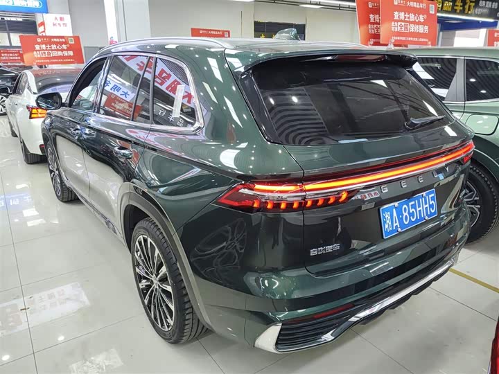 Geely Monjaro 2025 2025款 东方曜 2.0TD 自动四驱望月版