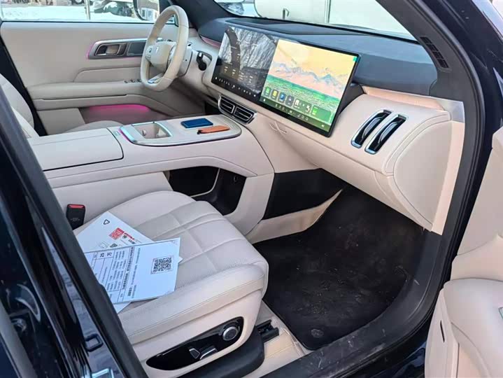 Changan Deepal S09 2025 2025款 四驱Ultra+ 高定版