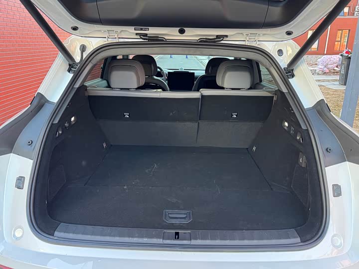 Zeekr 7X 2026 2026款 75kWh 后驱MAX版