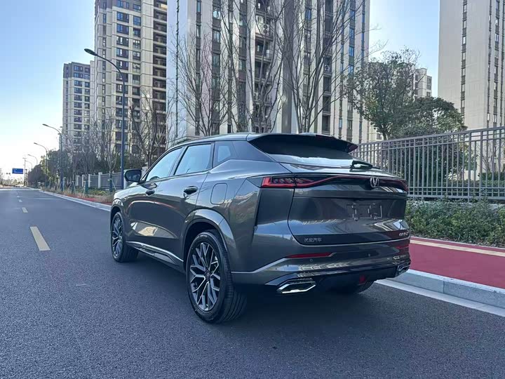 Changan UNI-Z Hybrid 2025 2025款 智慧新蓝鲸 125km 战舰版