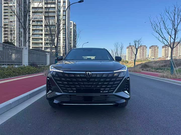 Changan UNI-Z Hybrid 2025 2025款 智慧新蓝鲸 125km 战舰版
