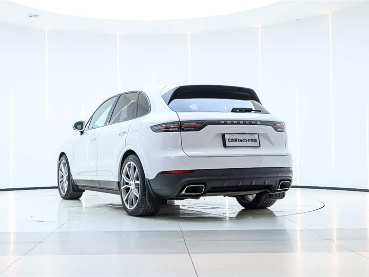 Porsche Cayenne Hybrid 2023 2023款 Cayenne E-Hybrid 2.0T