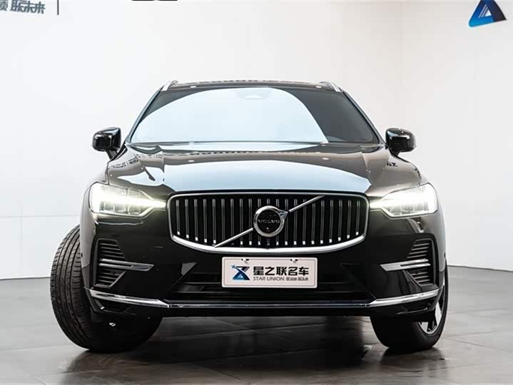 Volvo XC60 Hybrid 2025 2025款 插电式混动 长续航四驱智远豪华版