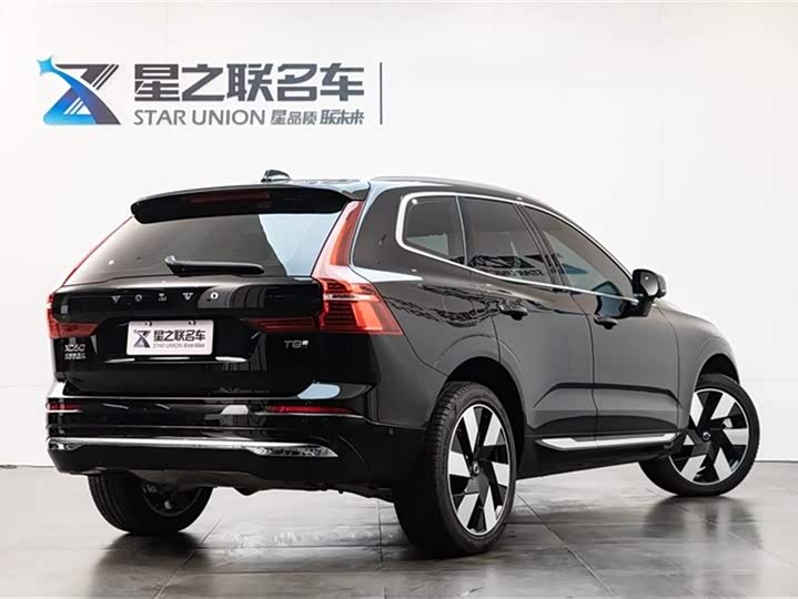 Volvo XC60 Hybrid 2025 2025款 插电式混动 长续航四驱智远豪华版