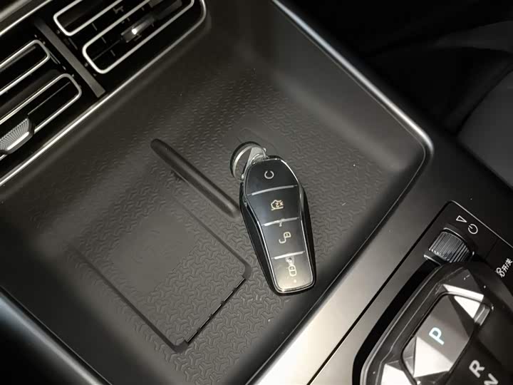 BYD Song Pro Hybrid 2025 2025款 第二代 智驾版 DM-i 115KM超越型