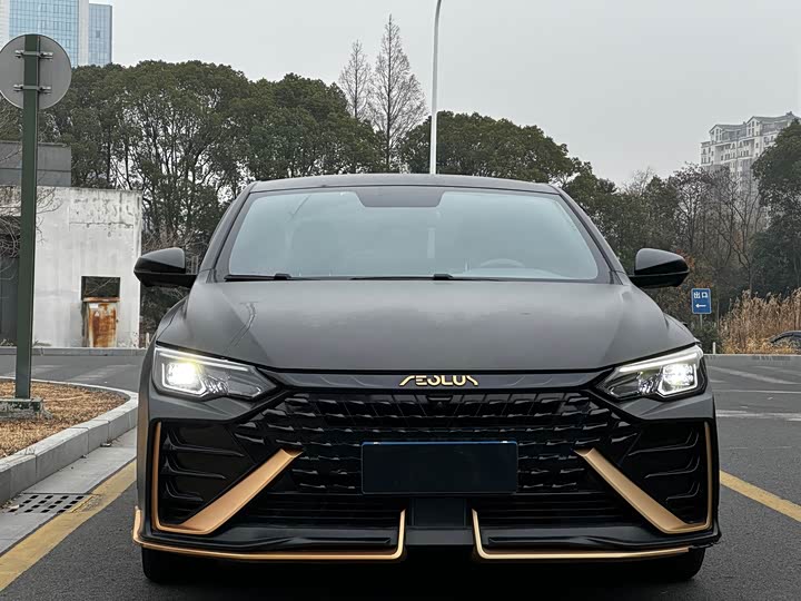 Dongfeng Aeolus Yixuan Max 2023 2023款 超能型爸·混动版