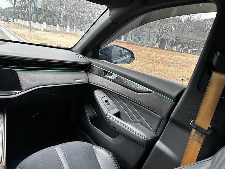 Dongfeng Aeolus Yixuan Max 2023 2023款 超能型爸·混动版