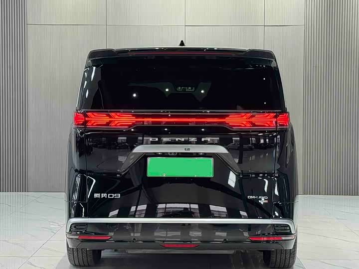 Denza D9 2025 2025款 DM-i 四驱尊航型