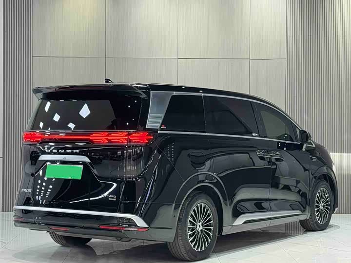 Denza D9 2025 2025款 DM-i 四驱尊航型