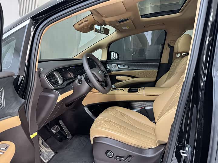 Denza D9 2025 2025款 DM-i 四驱尊航型