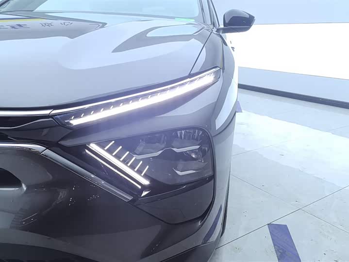 Citroen C5 X 2021 2021款 1.6T 享不凡