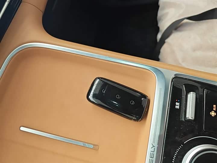 Geely Galaxy Starship 7 2025 2025款 120km 探索+版