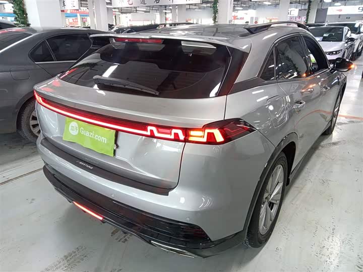 Bestune B70S 2022 2022款 1.5T 智潮统帅