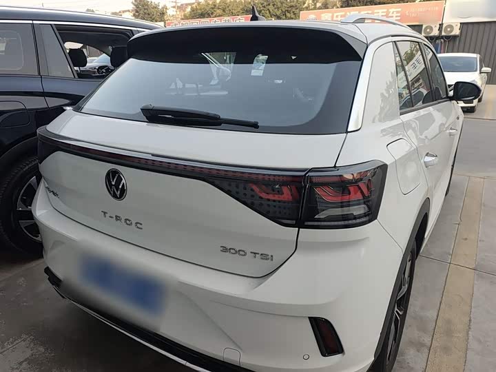 Volkswagen T-Roc 2023 2023款 300TSI DSG两驱辰光版