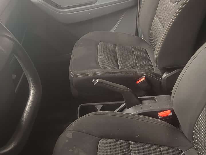 Maxus EV30 2023 2023款 纯电智能物流专家长轴宁德时代