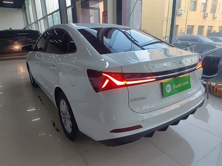 Roewe i5 2023 2023款 1.5L 手动舒享版