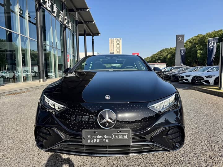 Mercedes-Benz EQE 2025 2025款 500 4MATIC 豪华版