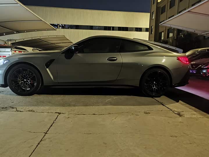 BMW M4 2024 2024款 M4双门轿跑车 M xDrive 雷霆版