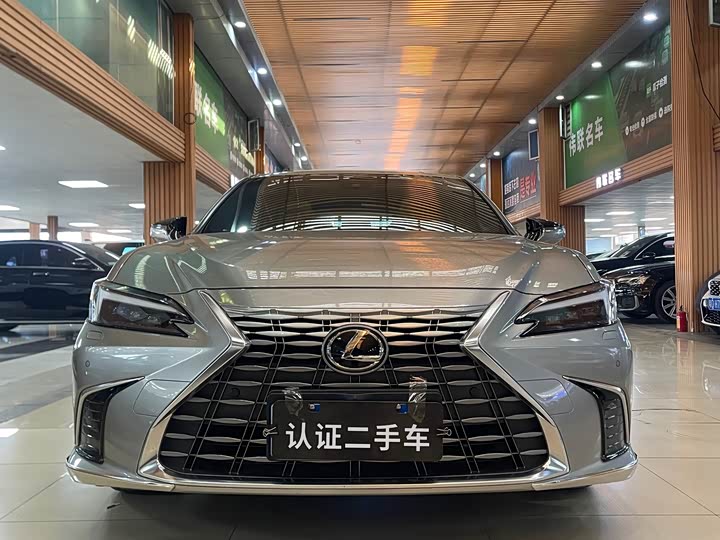 Lexus ES 2025 2025款 200 臻享版