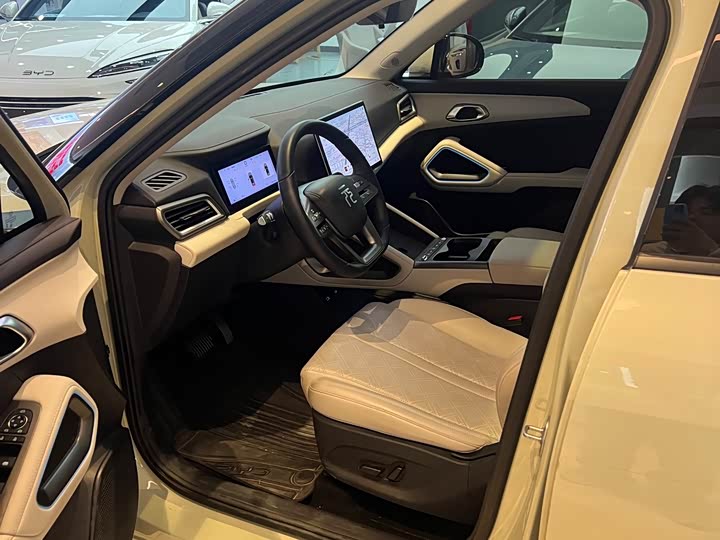 BYD Yuan Up 2025 2025款 智驾版 401KM 超越型