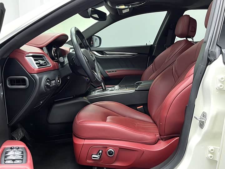 Maserati Ghibli 2022 2022款 2.0T GT锋芒版