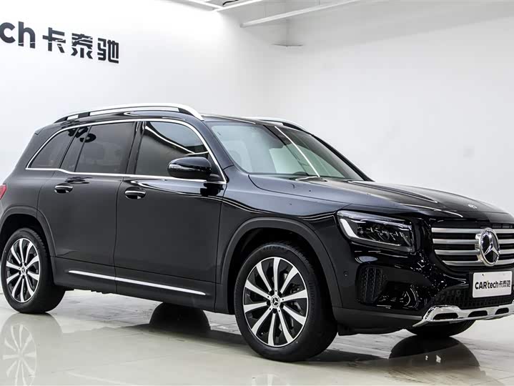 Mercedes-Benz GLB-Class 2025 2025款 GLB 220 时尚型