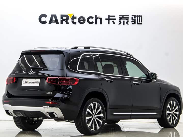 Mercedes-Benz GLB-Class 2025 2025款 GLB 220 时尚型