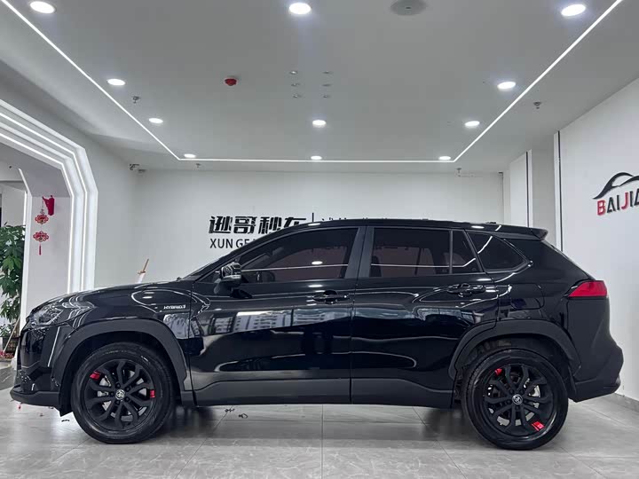 Toyota Frontlander 2024 2024款 2.0L 智能电混双擎 领先版