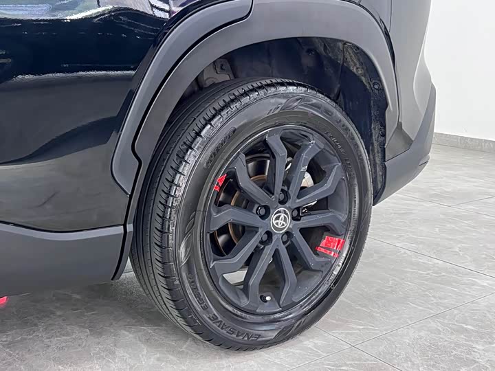 Toyota Frontlander 2024 2024款 2.0L 智能电混双擎 领先版