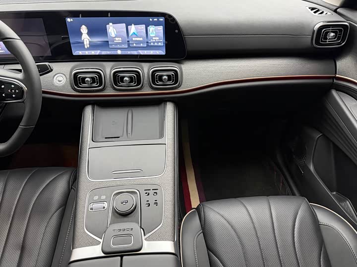 Chery Tiggo 9 2024 2024款 2.0T 自动两驱超舒适尊享版