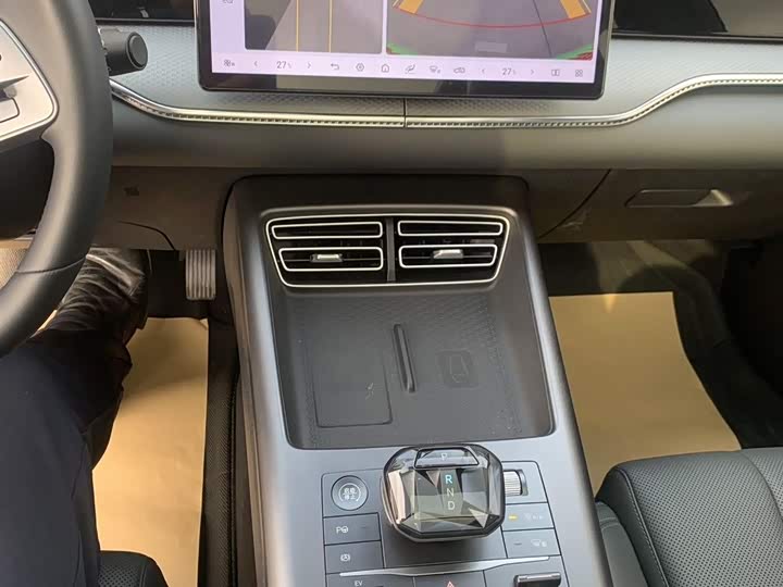 BYD Song Pro Hybrid 2025 2025款 第二代 DM-i 115KM超越型