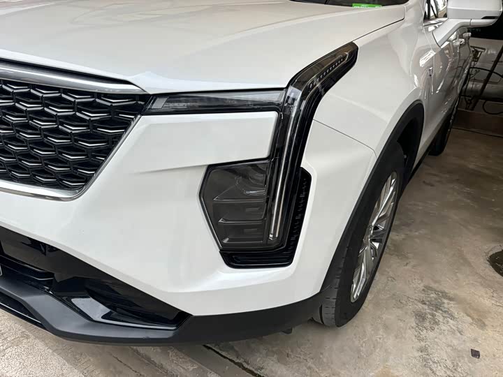 Cadillac XT4 2024 2024款 28T 两驱豪华型