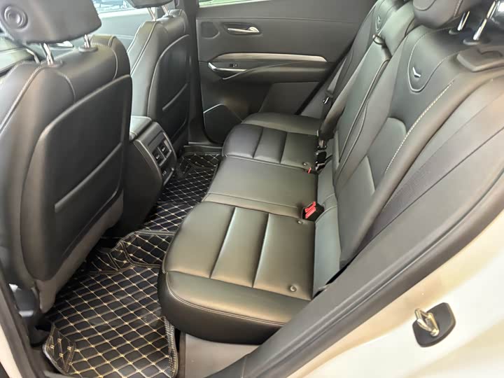 Cadillac XT4 2024 2024款 28T 两驱豪华型