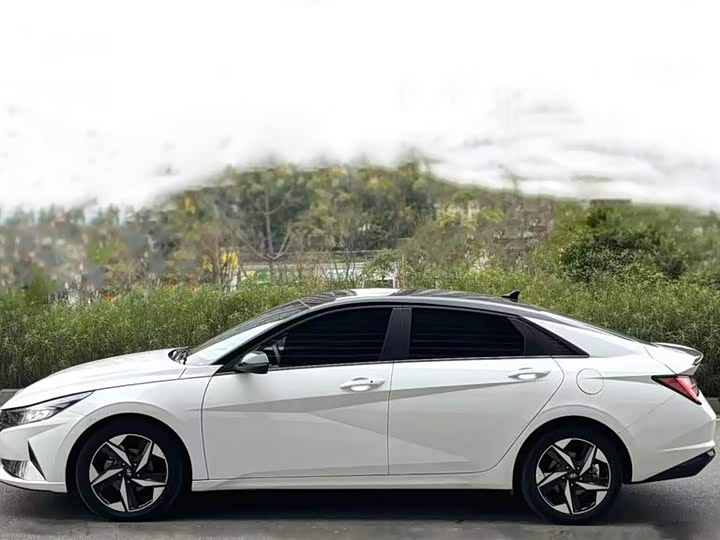 Hyundai Elantra N line 2023 2023款 1.5L CVT GLS领先版