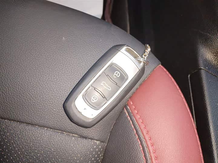 Geely Vision X3 2021 2021款 PRO 1.5L CVT尊贵型