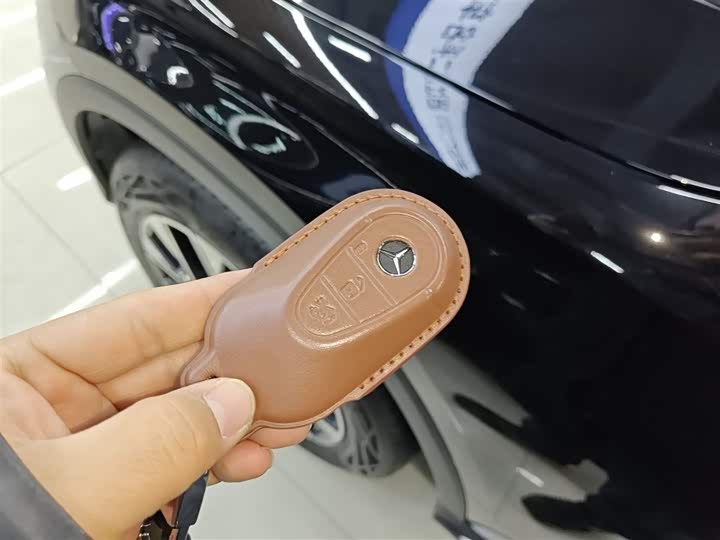 Mercedes-Benz GLC-Class 2025 2025款 GLC 260 L 4MATIC 动感型