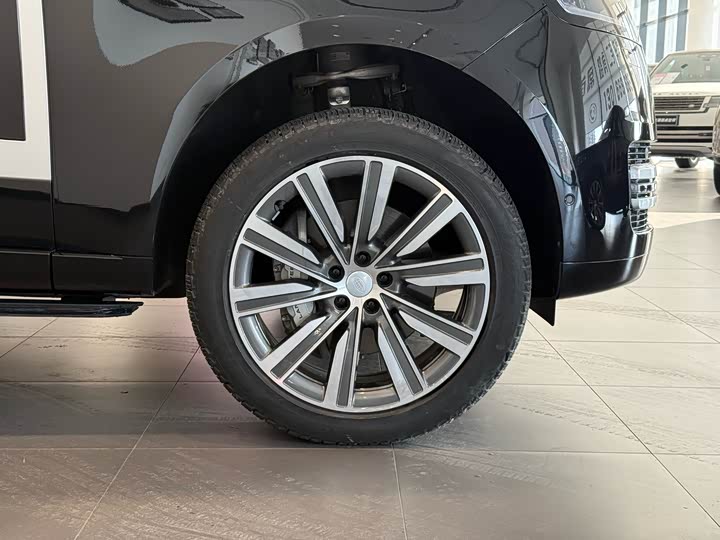 2025 Land Rover Range Rover