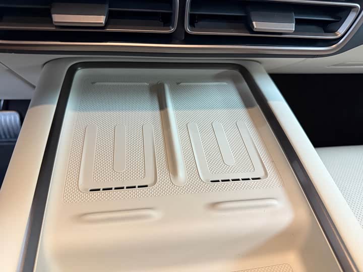 LiXiang Mega 2025 2025款 Home 家庭特别版