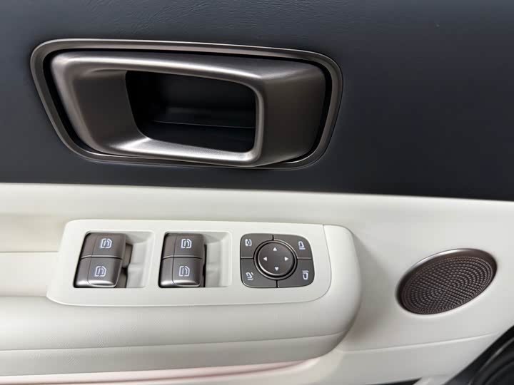 LiXiang Mega 2025 2025款 Home 家庭特别版