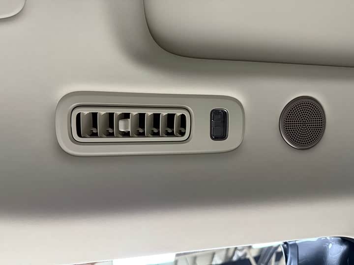 LiXiang Mega 2025 2025款 Home 家庭特别版