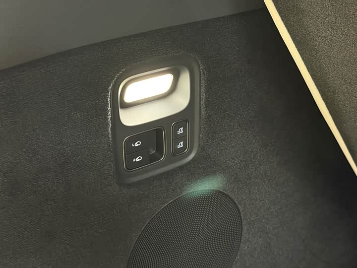 LiXiang Mega 2025 2025款 Home 家庭特别版