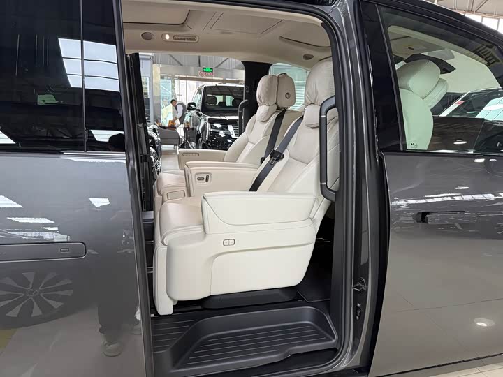 LiXiang Mega 2025 2025款 Home 家庭特别版