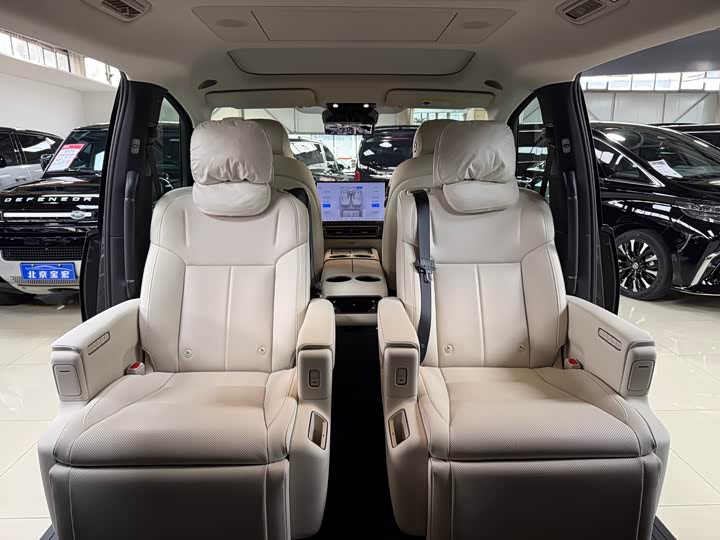 LiXiang Mega 2025 2025款 Home 家庭特别版