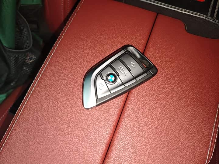 BMW 5 Series Hybrid 2022 2022款 改款二 535Le 先锋版M运动套装