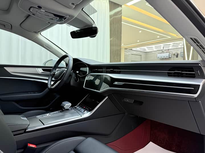 Audi A7 2025 2025款 45 TFSI 臻选型