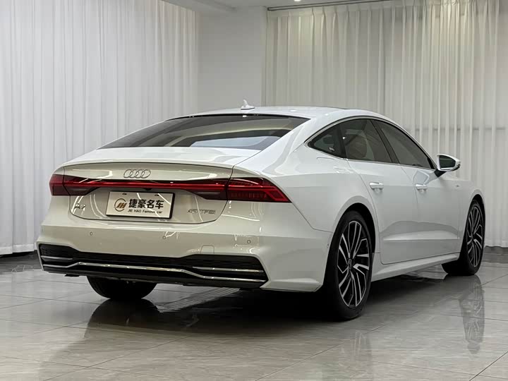Audi A7 2025 2025款 45 TFSI 臻选型