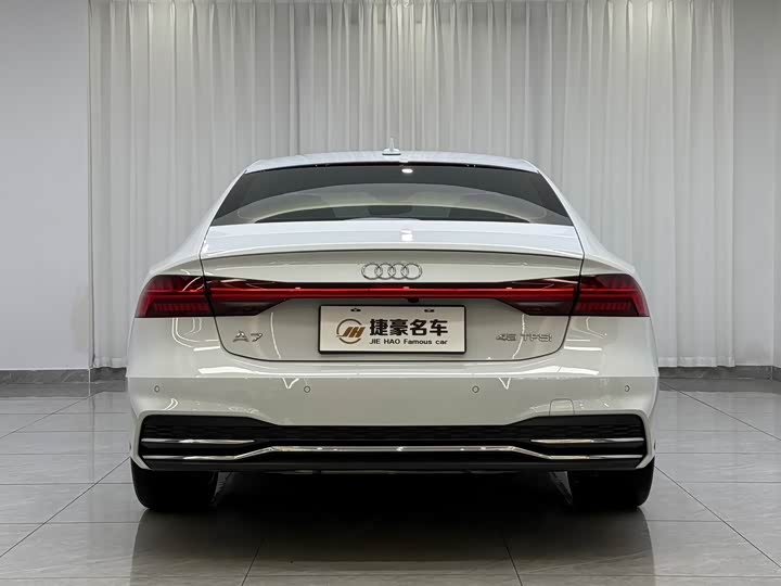 Audi A7 2025 2025款 45 TFSI 臻选型