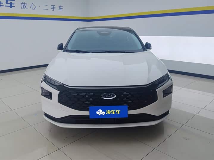 Ford Mondeo 2025 2025款 2.0T EcoBoost 豪华型